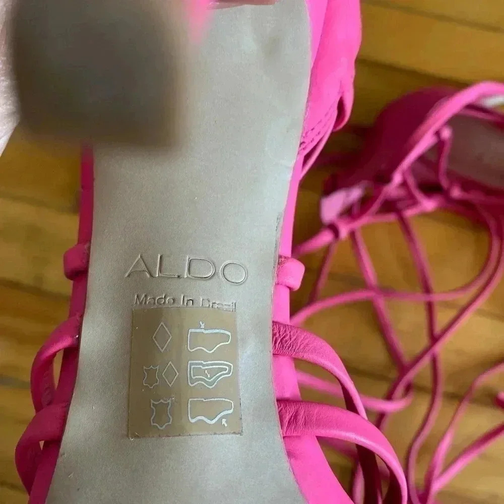 Aldo hot  pink strappy sandals - Picture 6 of 7